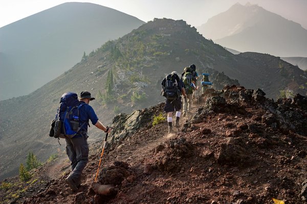 Quels sont les conseils pour une randonnée dans les montagnes de Toubkal, Maroc?